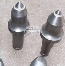 根據(jù)巖石硬度選擇合適的截齒？