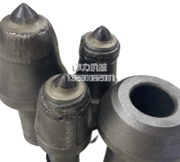 截齒、齒座和齒套的協(xié)同工作